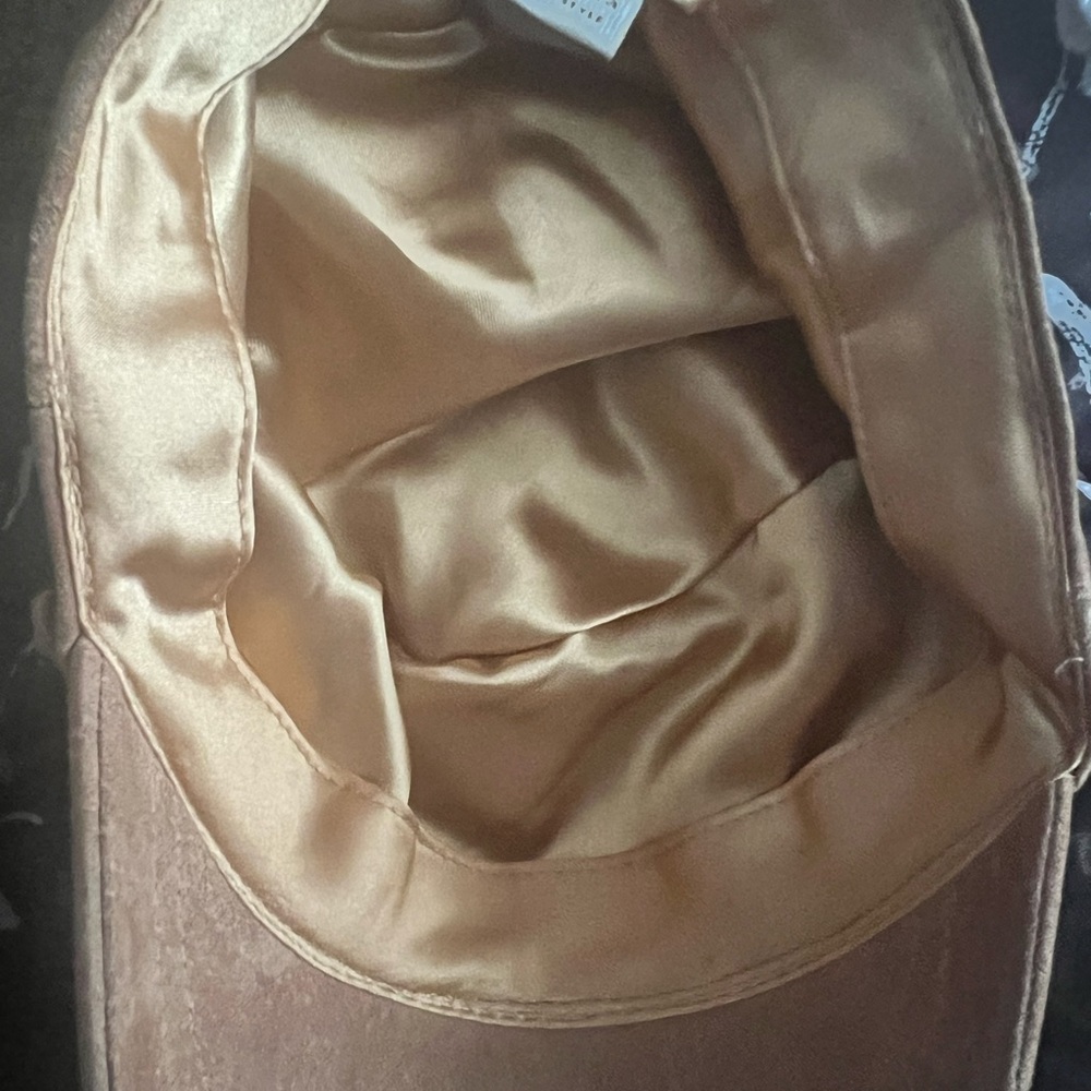 . - Picture 2 of 3